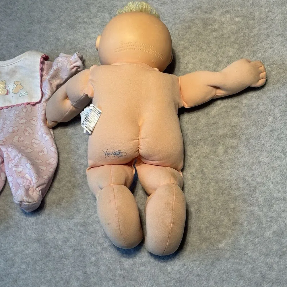 1982 Coleco Cabbage Patch Kids Doll Blonde Tuft Hair Blue Eyes w/ Pink Outfit